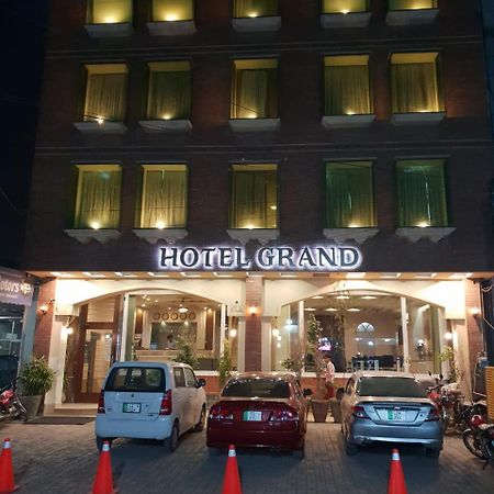 Hotel Grand Faisalabad Eksteriør bilde